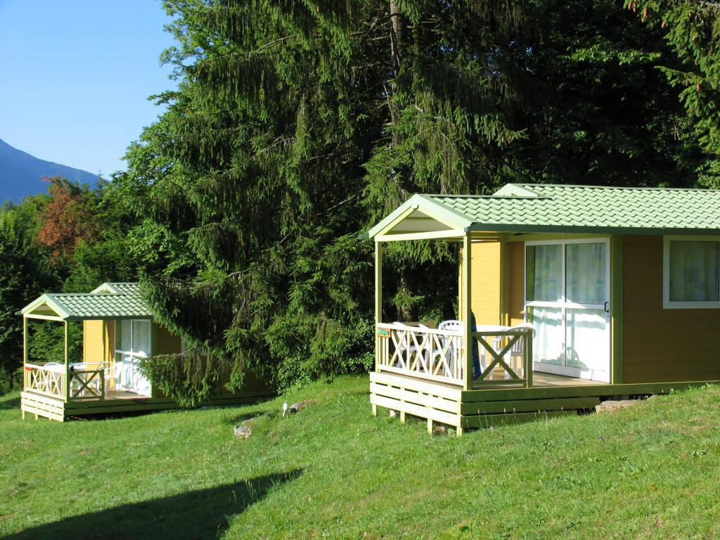 Hotel Team Holiday - Camping Le Balcon De Chartreuse Miribel-les-Échelles Exterior foto